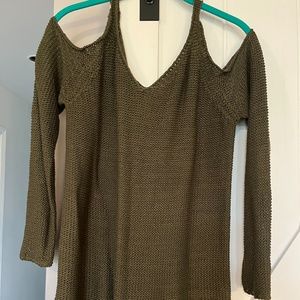 Alya Sweater - M